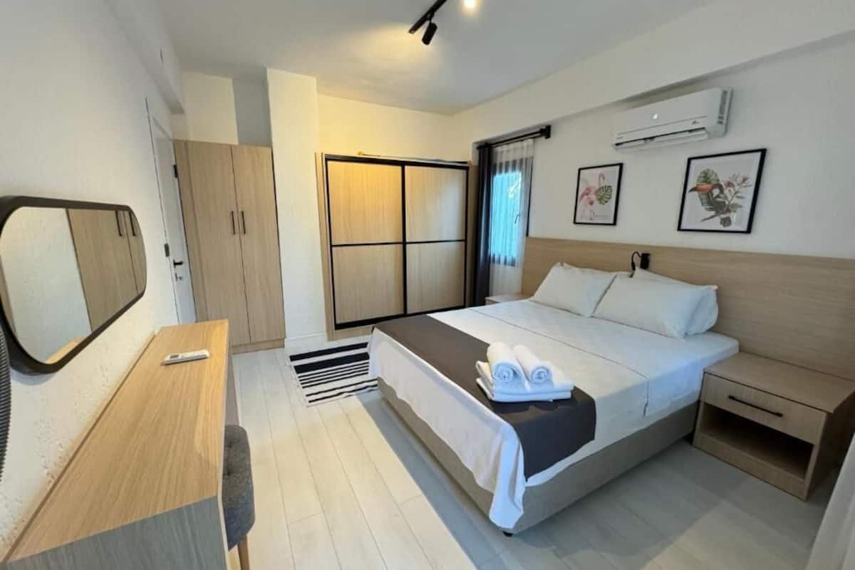 Family Suite, City View