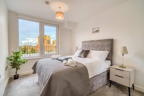 Apartment, 2 Bedrooms, Balcony, City View - City View Apartment Near Manchester City Centre (Salford)