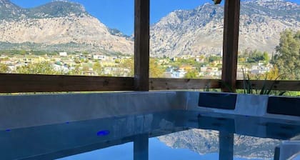 Zaros Traditional House - Private Hot Tub Retreat