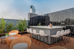 Exclusive Apartment | Bar (on property) - Artline Barranco (Lima)