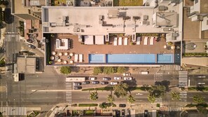 บริเวณภายนอก