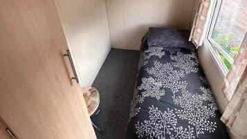 4 chambres, fer et planche à repasser, Wi-Fi, draps fournis