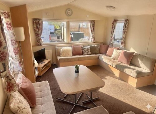 Two Bedroom Willerby Caravan Uddingston, Glasgow