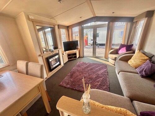 Swift Moselle 2-Bed Caravan Uddingston Glasgow