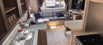 3-Bedroom Swift Maryville Caravan Site Glasgow