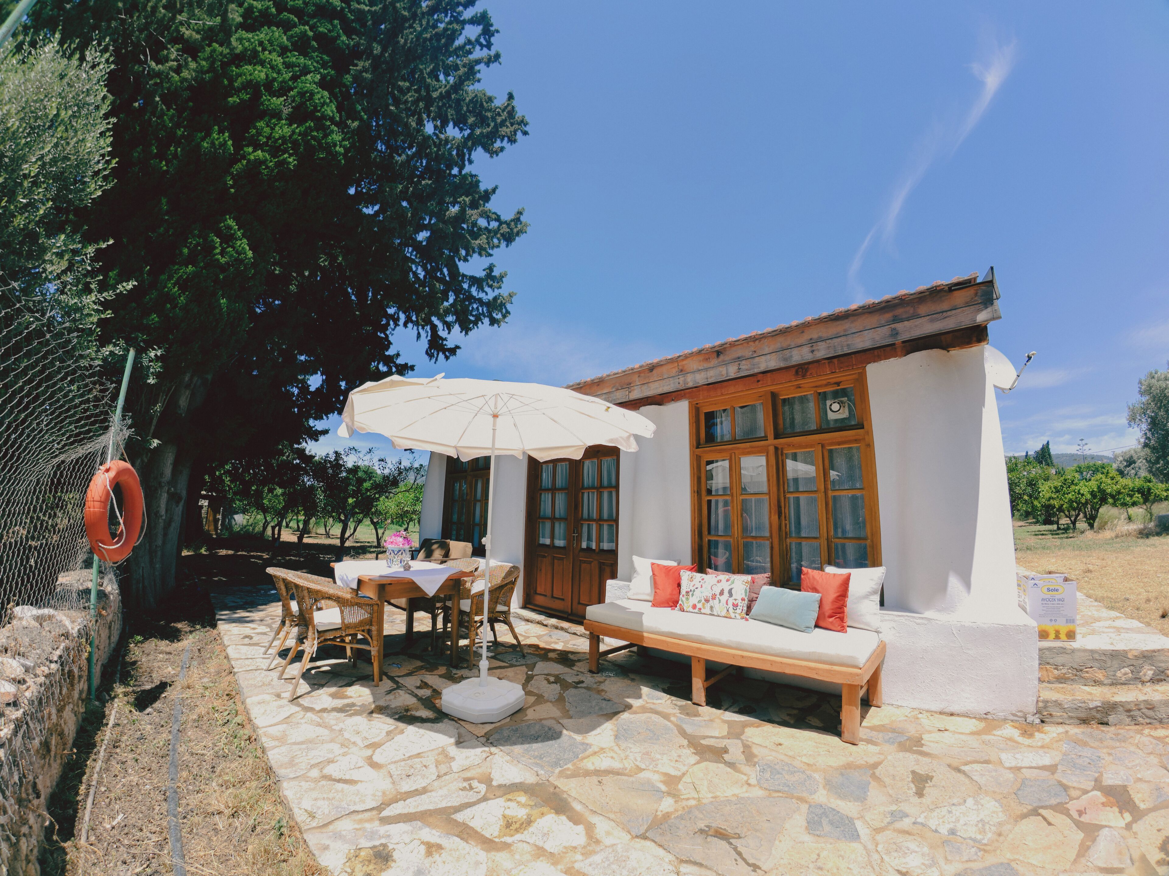 Traditional Double Room, Garden View | Outdoor dining