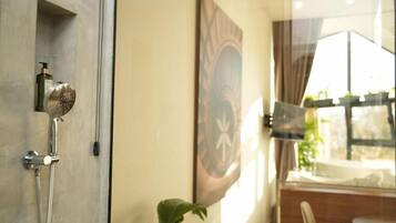 Suite, vistas a la ciudad | Interior