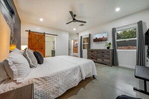 3 Schlafzimmer, Bügeleisen/Bügelbrett, Reisekinderbett, WLAN