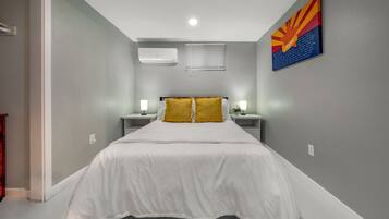 Iron/ironing board, travel crib, WiFi, bed sheets