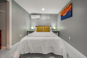 Iron/ironing board, travel crib, WiFi, bed sheets