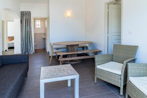 Dining - Villa Superior "Casella" 3 bdrms seafront (Sari-Solenzara)