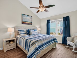3 chambres, fer et planche à repasser, Wi-Fi gratuit, draps fournis