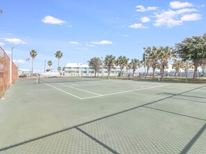 Sports court - Bayfront Kontiki 301 (Rockport)