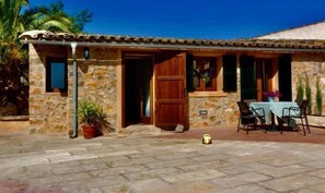 Exterior - Ayurvila Wellness Retreat (Manacor)