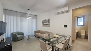 อพาร์ทเมนท์ | 1 ห้องนอน, ห้องเก็บเสียง