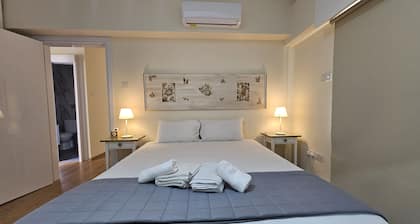 126 Nic- Stay Homiesuite Apartment