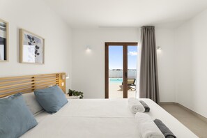 4 bedrooms, iron/ironing board, free WiFi, bed sheets - Villa Los Altos Anane 10A by Escape Home (Playa Blanca)