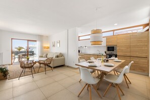 Interior - Villa Los Altos Gadea 9B by Escape Home (Playa Blanca)