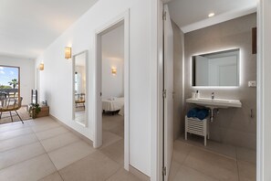 Interior - Villa Los Altos Famara 11A by Escape Home (Playa Blanca)