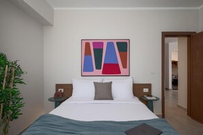 Căn hộ tiện nghi đơn giản, ban công, quang cảnh vườn | Bàn ủi/dụng cụ ủi quần áo, truy cập Internet không dây miễn phí