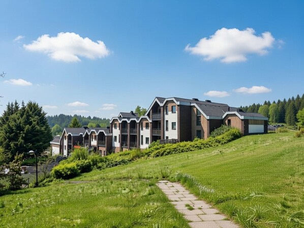 Exterior - Couple Stay at Hambachtal Holiday Park (Oberhambach)