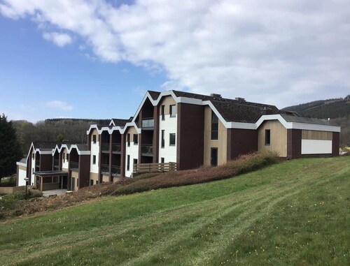 Couple Stay at Hambachtal Holiday Park