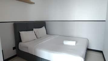 Familie suite, 2 slaapkamers | Hypoallergeen beddengoed, gratis wifi, beddengoed