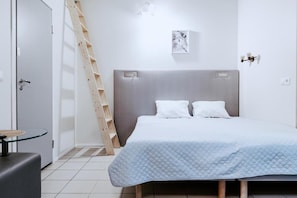 Free WiFi - Cozy Suites (Tallinn)