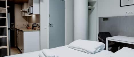 Comfort Apartment, City View