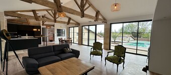 Renovated former tile factory with swimming pool and view of the Dordogne river