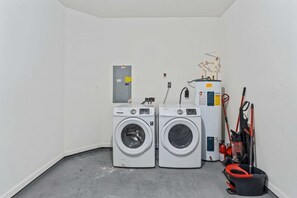 Interior - 4801 Modern 3BD & 3Bath Oasis at Vista Cay #166 (Orlando)