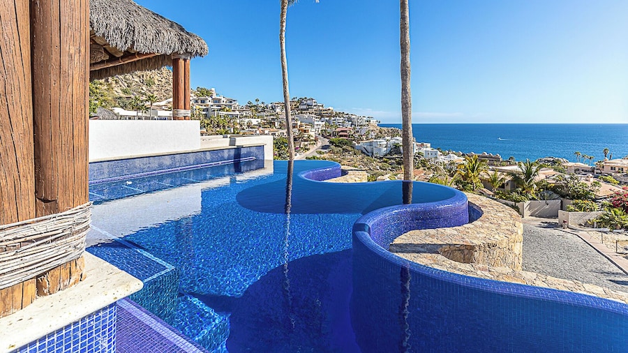 Casa Dos Hermanas by Wynwood House