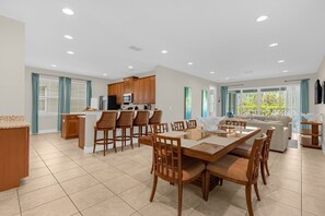 Dining - 541 Villa- 7BD Dream Home - Private Pool & Spa (Kissimmee)