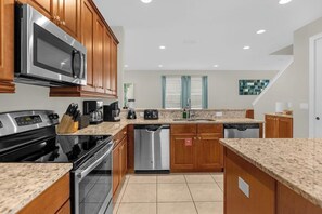 Fridge, microwave, oven, stovetop - 541 Villa- 7BD Dream Home - Private Pool & Spa (Kissimmee)