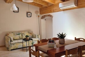 Interior - Vinessa Apartment - Relaxation in the heart of Toscolano (Provincia di Brescia)