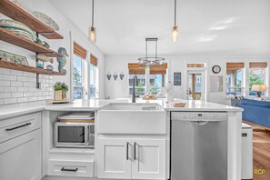 Fridge, microwave, oven, stovetop - Olivia Beach Home with Ocean Views, 3-Levels, Hot Tub, Large Deck! (Lincoln City)