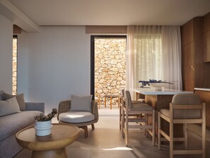 Smart TV, books, stereo - Eliterra Villa II, Timeless Serenity & Heated Pool (VPW4+V73 Elation, Greece)