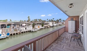 Property grounds - LIV Sea Cottage, Boat dock, Pool, Golf! (Port Isabel)