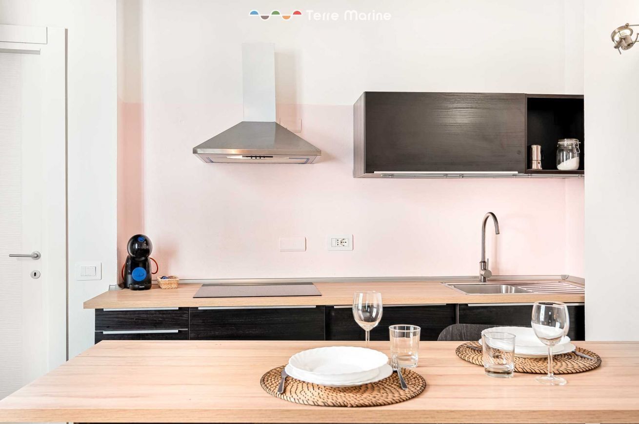 Réfrigérateur, grille-pain