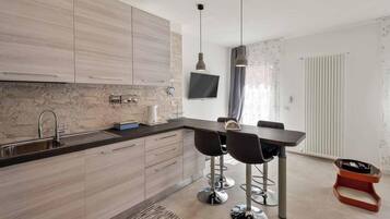 Frigorifero, tostapane