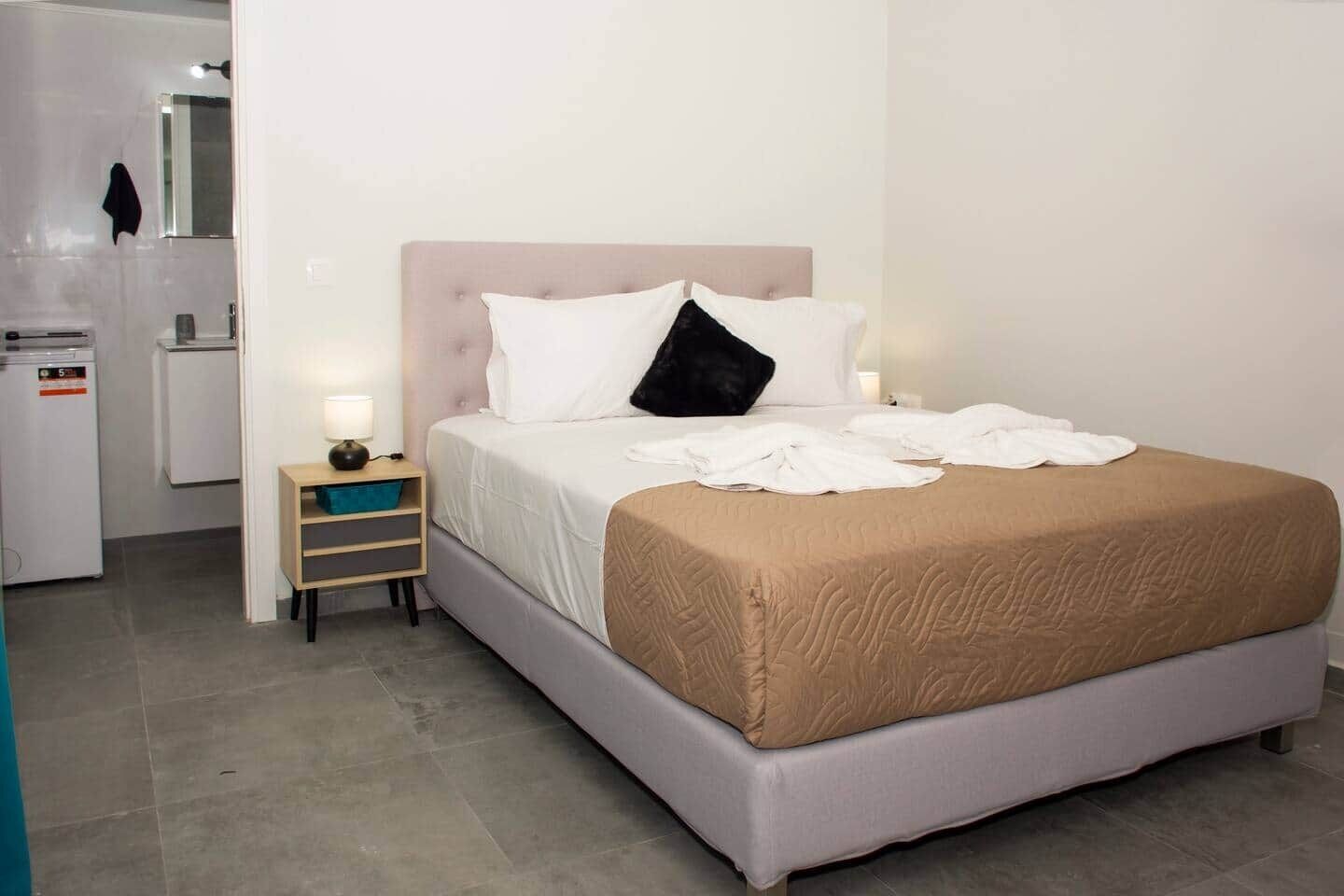 1 habitación y caja de seguridad en la habitación 