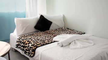 1 bedroom, in-room safe, iron/ironing board, WiFi