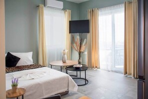 Zimmersafe, Bügeleisen/Bügelbrett, WLAN, Bettwäsche