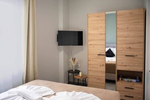 In-room safe, iron/ironing board, WiFi, bed sheets - Brand new sea view Apartment close to the beach (Chania)