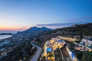 Exterior - Villa Anemone, pool, sea view, BBQ, luxury, quiet (Chania)