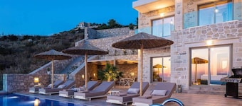 Villa Anemone, pool, sea view, BBQ, luxury, quiet