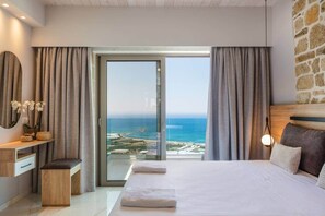 3 bedrooms, in-room safe, iron/ironing board, WiFi - Villa Anemone, pool, sea view, BBQ, luxury, quiet (Chania)