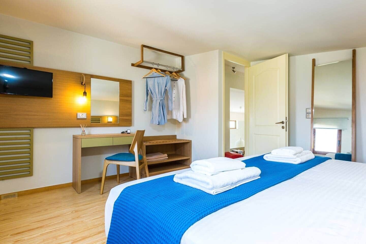 4 habitaciones y caja de seguridad en la habitación 