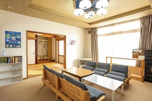 Living area - Kushiro - Experience a traditional snow-country house in Hokkaido - 5-minute walk from a sauna and public bath. (釧路市入江町3)