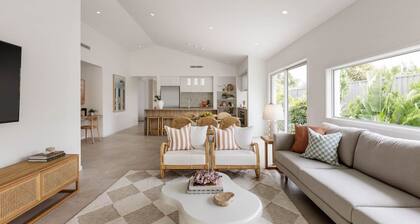 Spacious Home on Holland Ave